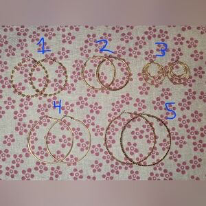 Elegant Gold Hoop Earrings - BUYER'S CHOICE